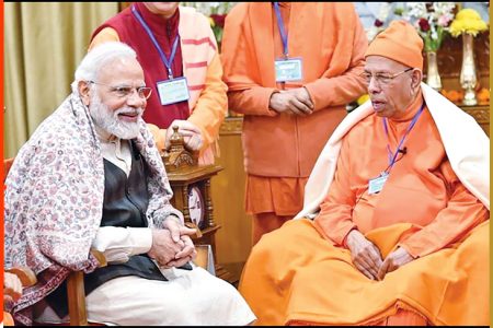 લોકો પડછાયામાં પણ રાજકારણ જોતાં થઈ ગયા છે!